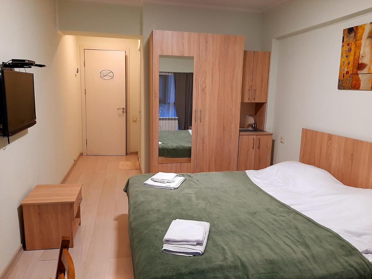 Amadeus Hotel Tbilisi Buitenkant foto